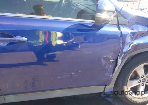 2015 Toyota Rav4 Xle from USA, damaged, VIN 2T3WFREV5FW218778